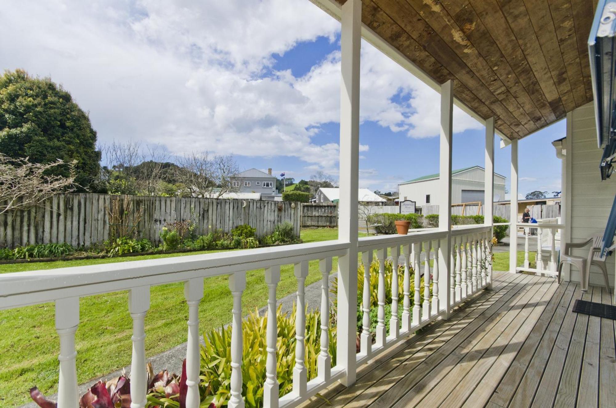 Matakana Motel Room photo