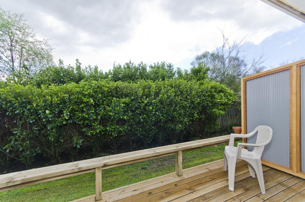 Matakana Motel Room photo