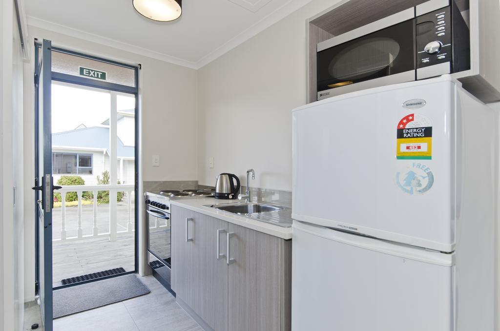 Matakana Motel Room photo