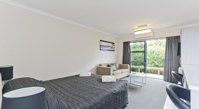 Matakana Motel Room photo