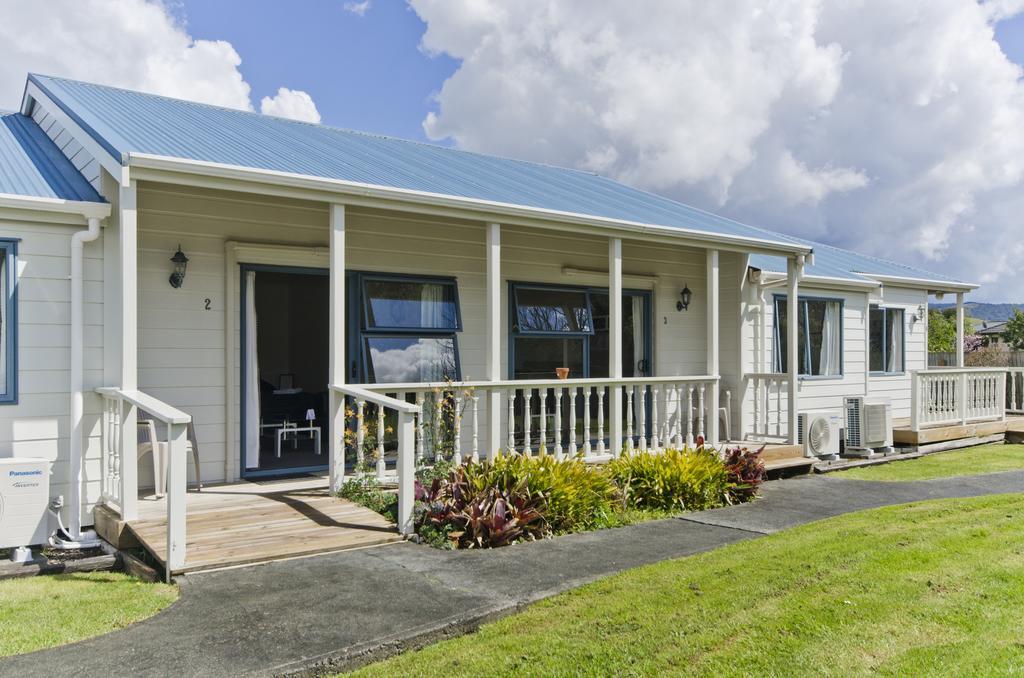 Matakana Motel Exterior photo