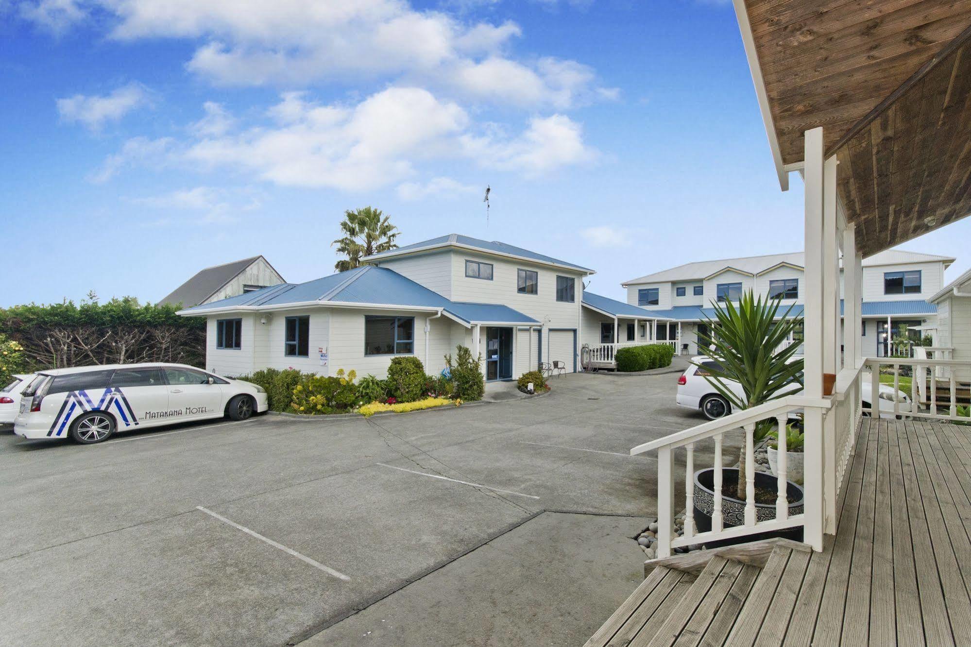 Matakana Motel Exterior photo